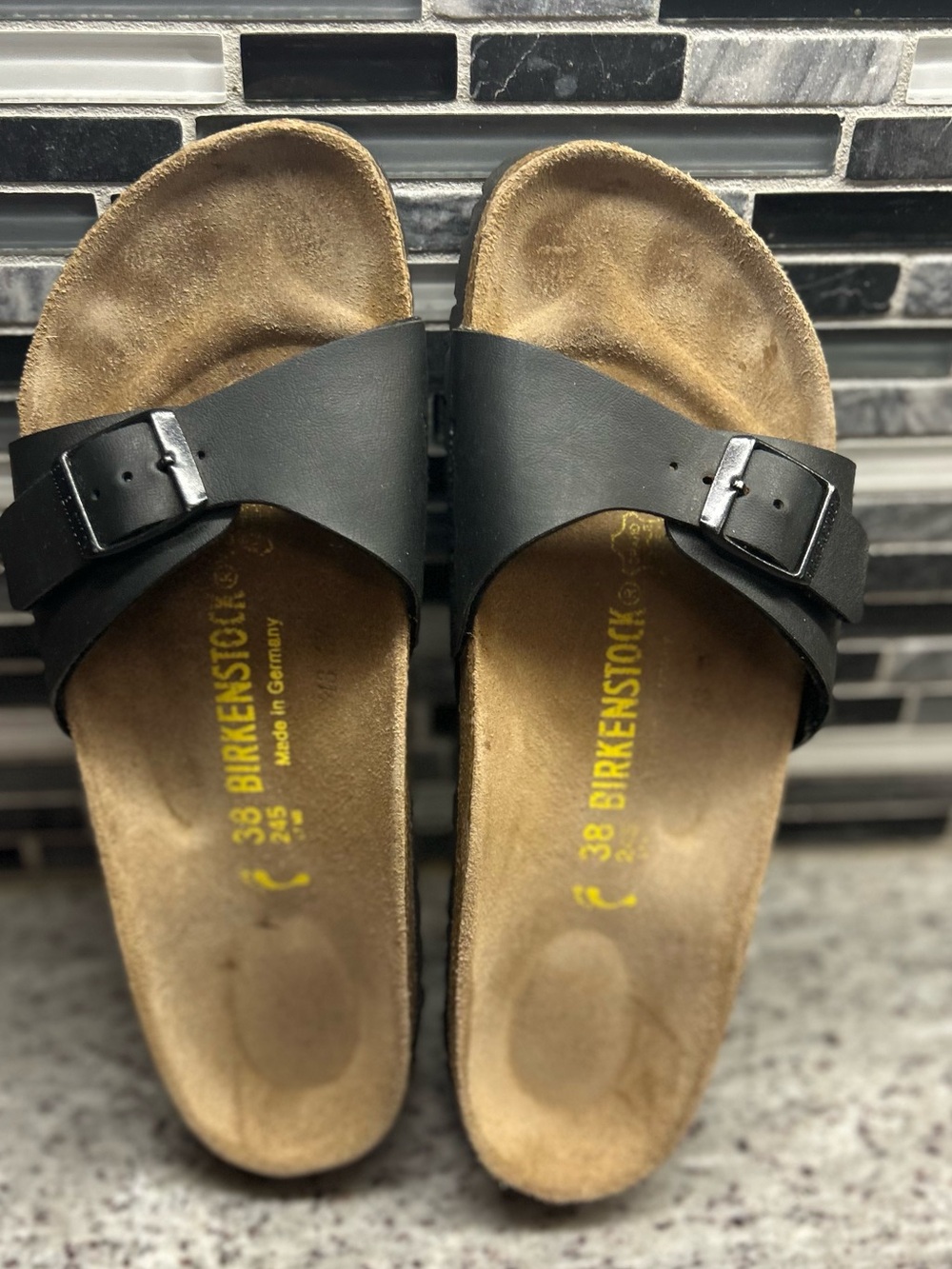 Birkenstock Black Madrid Single Strap Slide with Buckle size 7 narrow - Picture 3 of 6